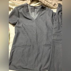 Women’s FIG scrubs! Size XS
